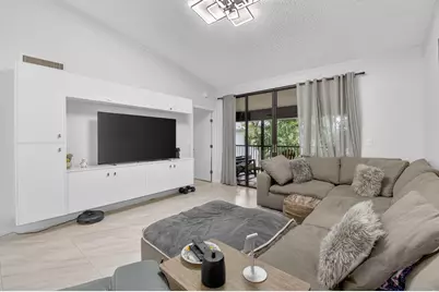 7563 Glendevon Lane #1306, Delray Beach, FL 33446 - Photo 14