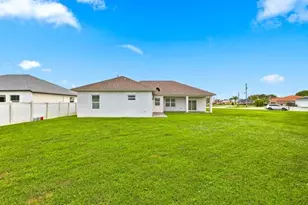5866 NW Mesa Cir, Port Saint Lucie, FL 34986 - Photo 4