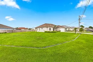 5866 NW Mesa Cir, Port Saint Lucie, FL 34986 - Photo 16