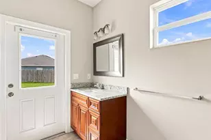 5866 NW Mesa Cir, Port Saint Lucie, FL 34986 - Photo 42