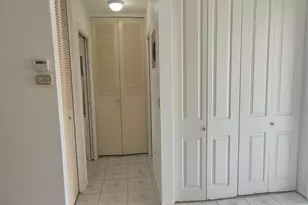2805 Crosley Dr E, West Palm Beach, FL 33415 - Photo 12