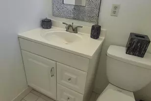 2805 Crosley Dr E, West Palm Beach, FL 33415 - Photo 12
