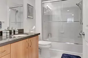 250 NE 3rd Ave, Delray Beach, FL 33444 - Photo 28