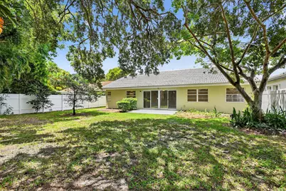3730 Green Cypress Way, Lake Worth, FL 33467 - Photo 32