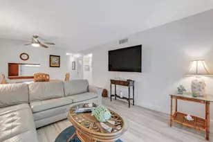 2855 Garden Dr S, Lake Worth Beach, FL 33461 - Photo 8
