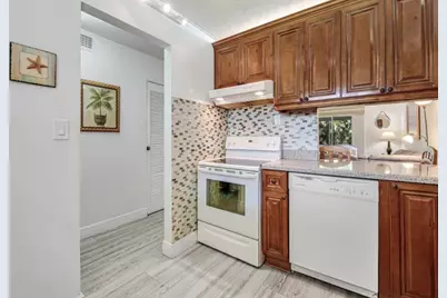 2855 Garden Drive S #102, Lake Worth Beach, FL 33461 - Photo 2