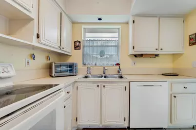 18081 SE Country Club Drive #132, Jupiter, FL 33469 - Photo 10