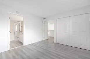2208 S Cypress Bend Dr, Pompano Beach, FL 33069 - Photo 14