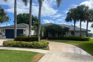 13646 Callington Dr, Wellington, FL 33414 - Photo 2
