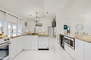13646 Callington Dr, Wellington, FL 33414 - Photo 14