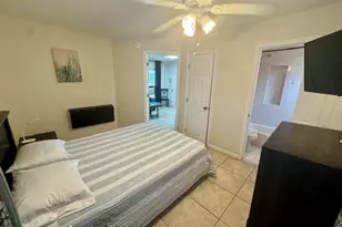 300 Georgia St, Hollywood, FL 33019 - Photo 30