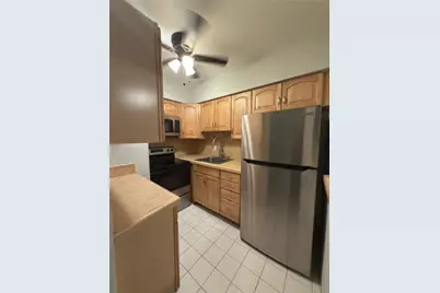 600 Layne Boulevard #117, Hallandale Beach, FL 33009 - Photo 2