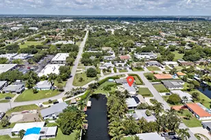1510 Carandis Cir, Lake Clarke Shores, FL 33406 - Photo 8