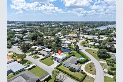 1510 Carandis Circle, Lake Clarke Shores, FL 33406 - Photo 4