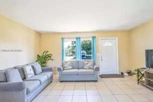 250 SW Homeland Rd, Port Saint Lucie, FL 34953 - Photo 4
