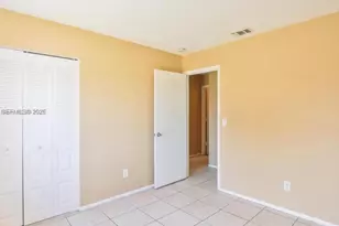 250 SW Homeland Rd, Port Saint Lucie, FL 34953 - Photo 12