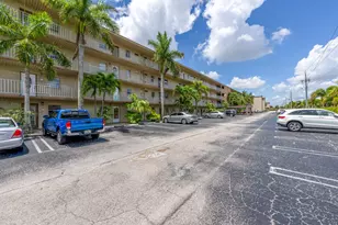 330 NE 26th Ave, Boynton Beach, FL 33435 - Photo 24