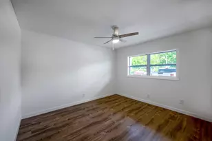 330 NE 26th Ave, Boynton Beach, FL 33435 - Photo 16