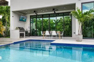 719 N Victoria Park Rd, Fort Lauderdale, FL 33304 - Photo 2