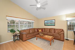 412 Cameron Dr, Weston, FL 33326 - Photo 14