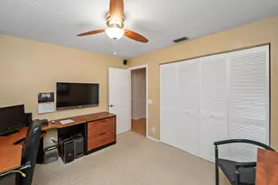 412 Cameron Dr, Weston, FL 33326 - Photo 22