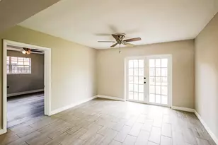 7824 Shalimar St, Miramar, FL 33023 - Photo 2