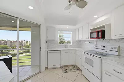 3836 Via Poinciana #603, Greenacres, FL 33467 - Photo 12