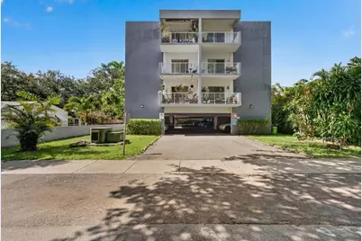 645 NE 121st Street, North Miami, FL 33161 - Photo 16
