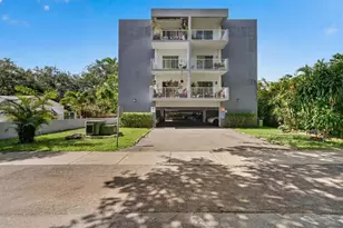 645 NE 121st St, North Miami, FL 33161 - Photo 16