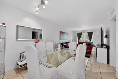 645 NE 121st Street, North Miami, FL 33161 - Photo 4