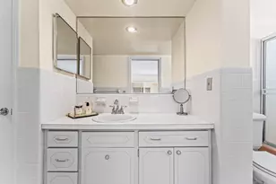 300 E Royal Palm Rd, Boca Raton, FL 33432 - Photo 22