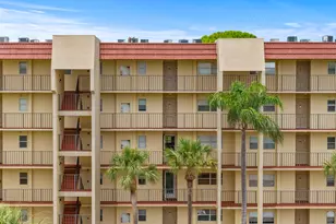 3755 Via Poinciana, Lake Worth, FL 33467 - Photo 30