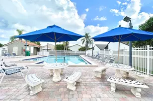 5851 Bristol Ln, Davie, FL 33331 - Photo 16