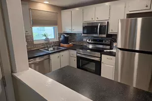 808 SE 7th St, Deerfield Beach, FL 33441 - Photo 34