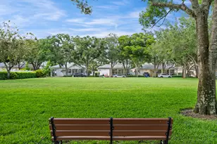 246 Iris Dr, Jupiter, FL 33458 - Photo 32