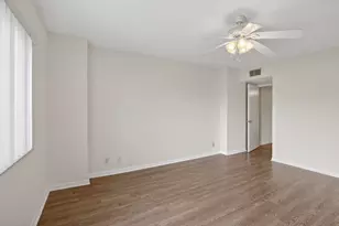 8030 Hampton Blvd, North Lauderdale, FL 33068 - Photo 18