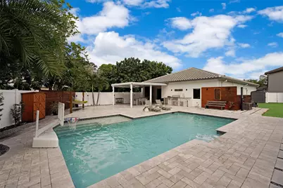16744 NW 12th Court, Pembroke Pines, FL 33028 - Photo 34