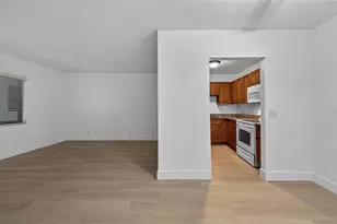 2201 NE 36th St, Lighthouse Point, FL 33064 - Photo 6