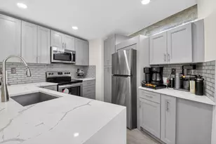 8385 Trent Ct, Boca Raton, FL 33433 - Photo 12