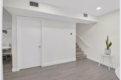 8385 Trent Court #D, Boca Raton, FL 33433 - Photo 10