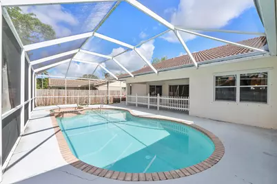 7484 NW 21st Street, Margate, FL 33063 - Photo 14
