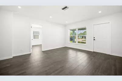 5240 NE 3rd Terrace, Oakland Park, FL 33334 - Photo 4