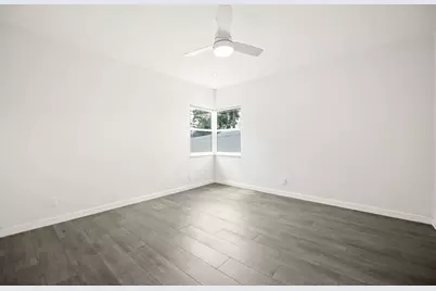5240 NE 3rd Terrace, Oakland Park, FL 33334 - Photo 16
