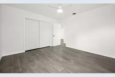 5240 NE 3rd Terrace, Oakland Park, FL 33334 - Photo 18