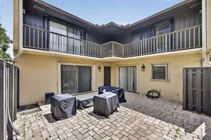 4791 Alder Dr, West Palm Beach, FL 33417 - Photo 8