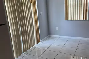 663 S Biscayne River Dr, Miami, FL 33169 - Photo 4