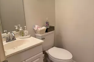 2181 NE 67th St, Fort Lauderdale, FL 33308 - Photo 10