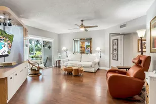 9204 NW 9th Ct, Plantation, FL 33324 - Photo 2