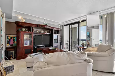 1900 Consulate Place #1705, West Palm Beach, FL 33401 - Photo 10