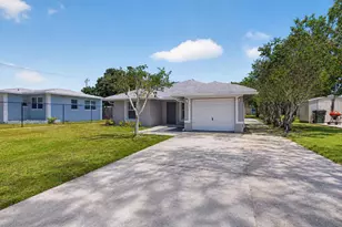 351 NW 8th Ave, Delray Beach, FL 33444 - Photo 1